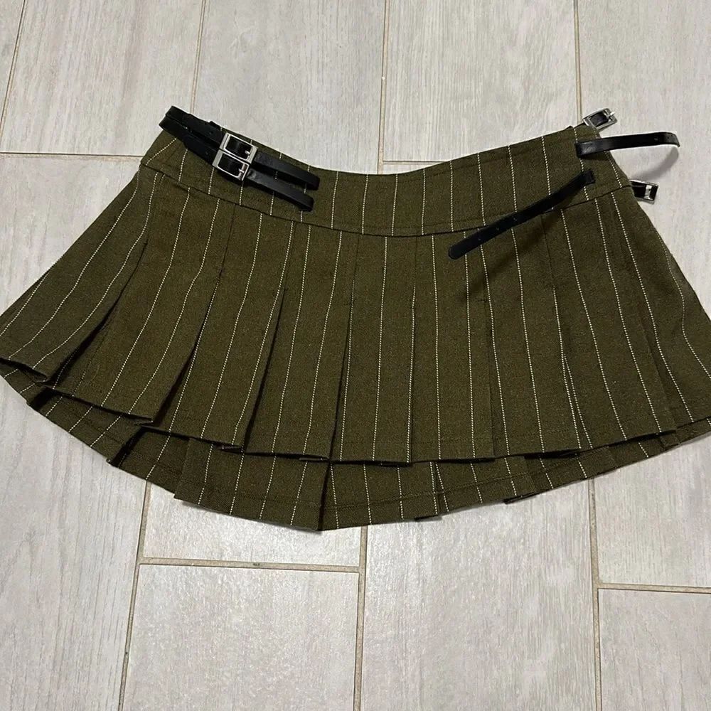 New Miaou XS Pleated skirt